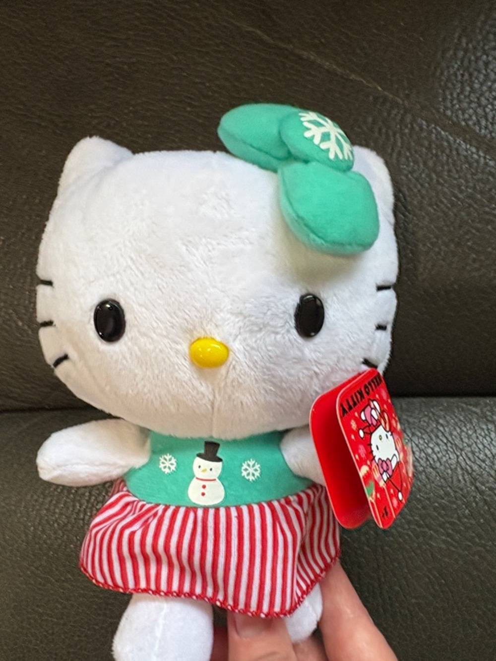 Hello kitty adorable plush in winter snowman dress red and green - Picture 5 of 6